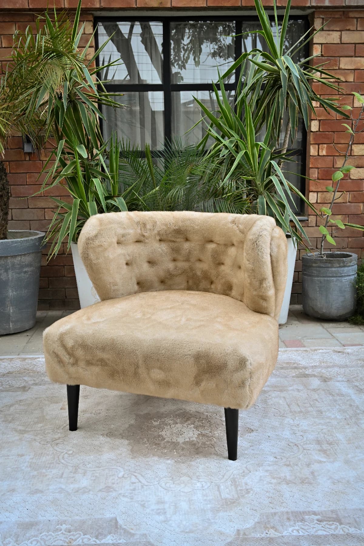Velora Chair