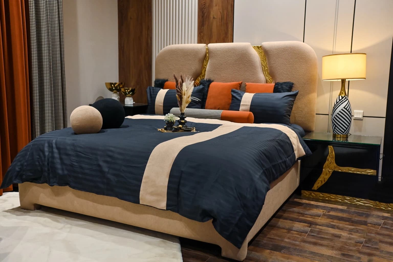 Aurelia Sculpted Bed