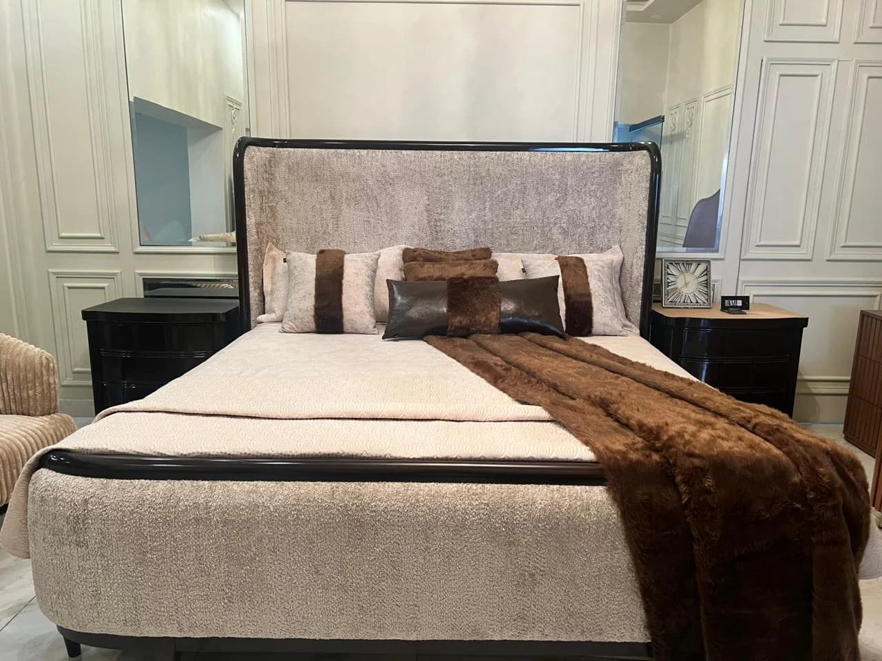 Cavendish Upholstered Bed