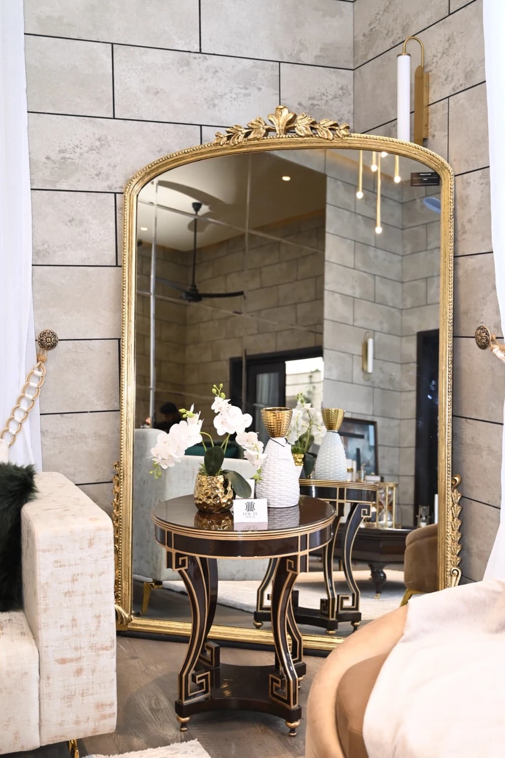Aurelia Grand Mirror
